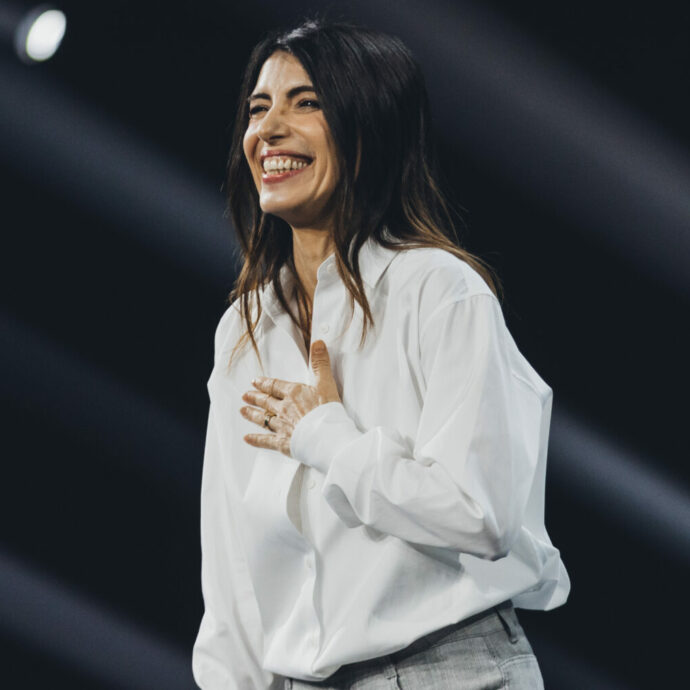 X Factor 2025: partono le Live con le esibizioni, le eliminazioni e la corsa per la Finale. Ospite Annalisa: ecco chi sono i dodici cantanti sul palco