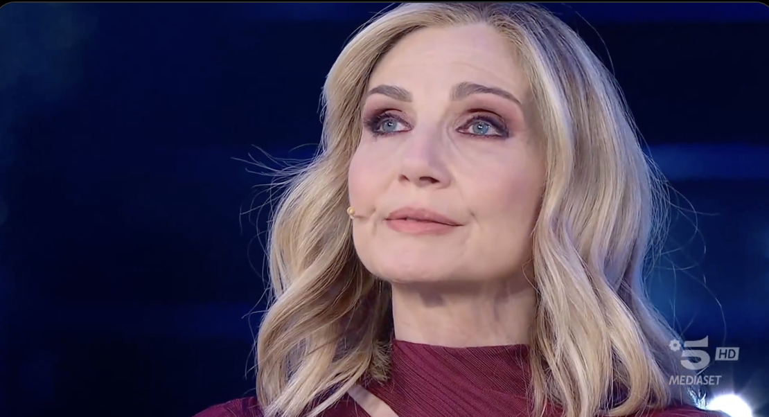 “Pippo Baudo non morirà mai, lo vedremo ancora tra 100 anni. Quando è mancata mamma e mi sono operata di tiroide lui c’era”: Lorella Cuccarini commossa “Pippo Baudo non morirà mai, lo vedremo ancora tra 100 anni. Quando è mancata mamma e mi sono operata di tiroide lui c’era”: Lorella Cuccarini commossa