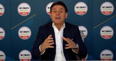 Copertina di Conte: “Non siamo alleati col Pd. Lo saremo se e quando riusciremo a definire un programma, accordi nero su bianco”