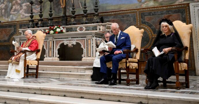 Dopo 500 anni un re inglese prega con il Papa per l’ambiente