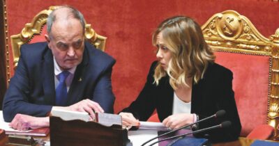 Copertina di La clava della destra contro le Regioni a guida Pd-5S: Meloni fa il record di ricorsi alla Consulta