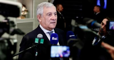 Copertina di Manovra, Tajani attacca il Tesoro e la Lega. E fa infuriare Giorgetti