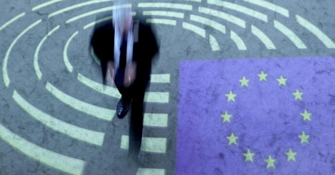 Fondi europei: più armamenti, meno “green” e innovazione