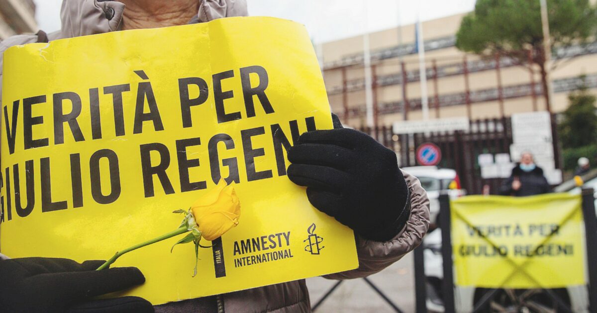 Dieci anni dal sequestro di Giulio Regeni: chissà se chi grida ‘prima gli italiani’ finalmente mostrerà fermezza