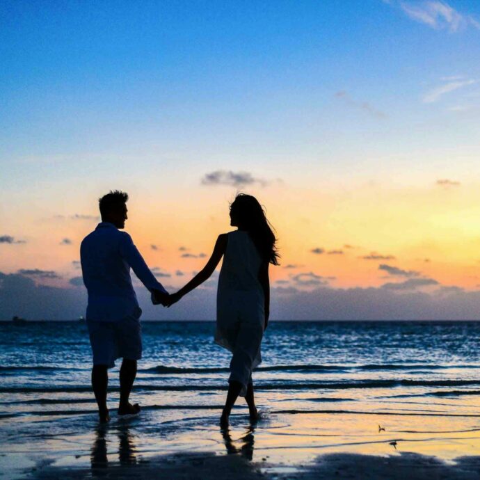 “A un anno dal matrimonio vuole pure che le finanziamo la luna di miele, ma i regali glieli abbiamo già fatti!”: colleghi allibiti dalle richieste della sposa