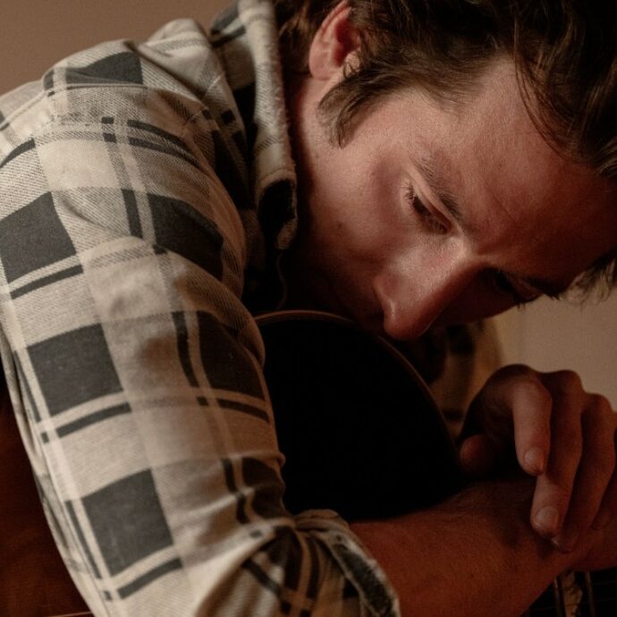 “Sto cercando qualcosa di autentico in questo rumore”: il film ‘Springsteen-Liberami dal nulla’ è un lavoro doloroso e struggente