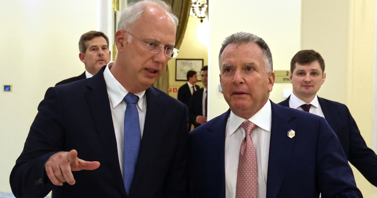 Dazi sul petrolio russo, l’inviato di Putin per gli affari economici è negli Usa per ricucire i rapporti tra Mosca e Washington Dazi sul petrolio russo, l’inviato di Putin per gli affari economici è negli Usa per ricucire i rapporti tra Mosca e Washington