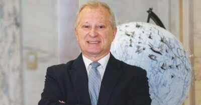 Copertina di Ucraina, Giorgetti porta al G20 il prossimo ambasciatore a Mosca (che nel frattempo continua a lavorare al riarmo italiano)