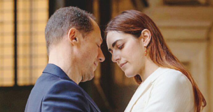 ‘’Amata’’, storia di due donne in crisi per la maternità: la recensione del film