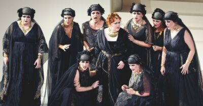 Copertina di Santa Cecilia apre con ‘’La Valchiria’’, ma cavalca male: la recensione