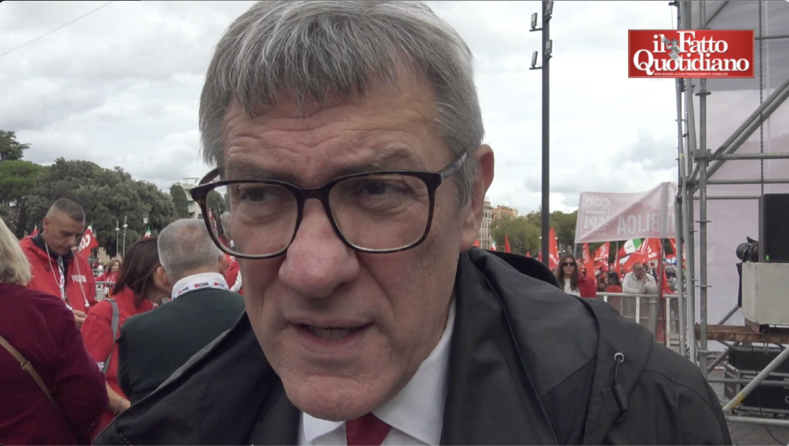 Manovra, Landini: “Se non cambia, non escludiamo nulla. Salvini? Doveva abolire la Fornero, invece ora abbimo l’età pensionabile più alta” Manovra, Landini: “Se non cambia, non escludiamo nulla. Salvini? Doveva abolire la Fornero, invece ora abbimo l’età pensionabile più alta”