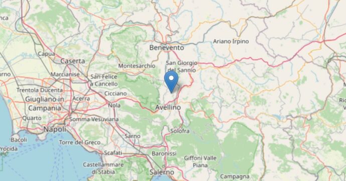 Terremoto in Irpinia: paura ma niente danni, scuole chiuse lunedì. “Tanti hanno preferito dormire in auto”