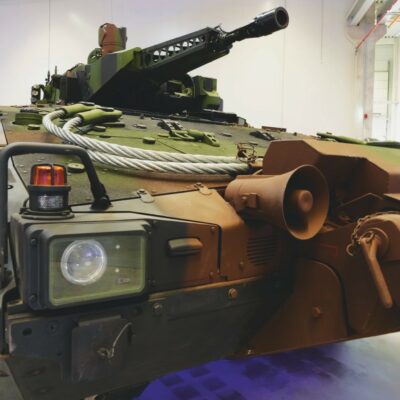 Copertina di Ordini miliardari: pure se arriva la pace sarà economia di guerra