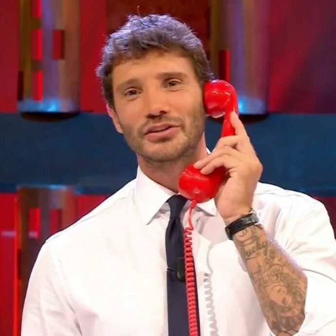 Rivoluzione per la prima serata Rai? “Abbiamo deciso di ridurre il minutaggio speriamo che gli altri si adeguino”: così il direttore Rai Williams Di Liberatore. Ma a Mediaset ci avevano già provato