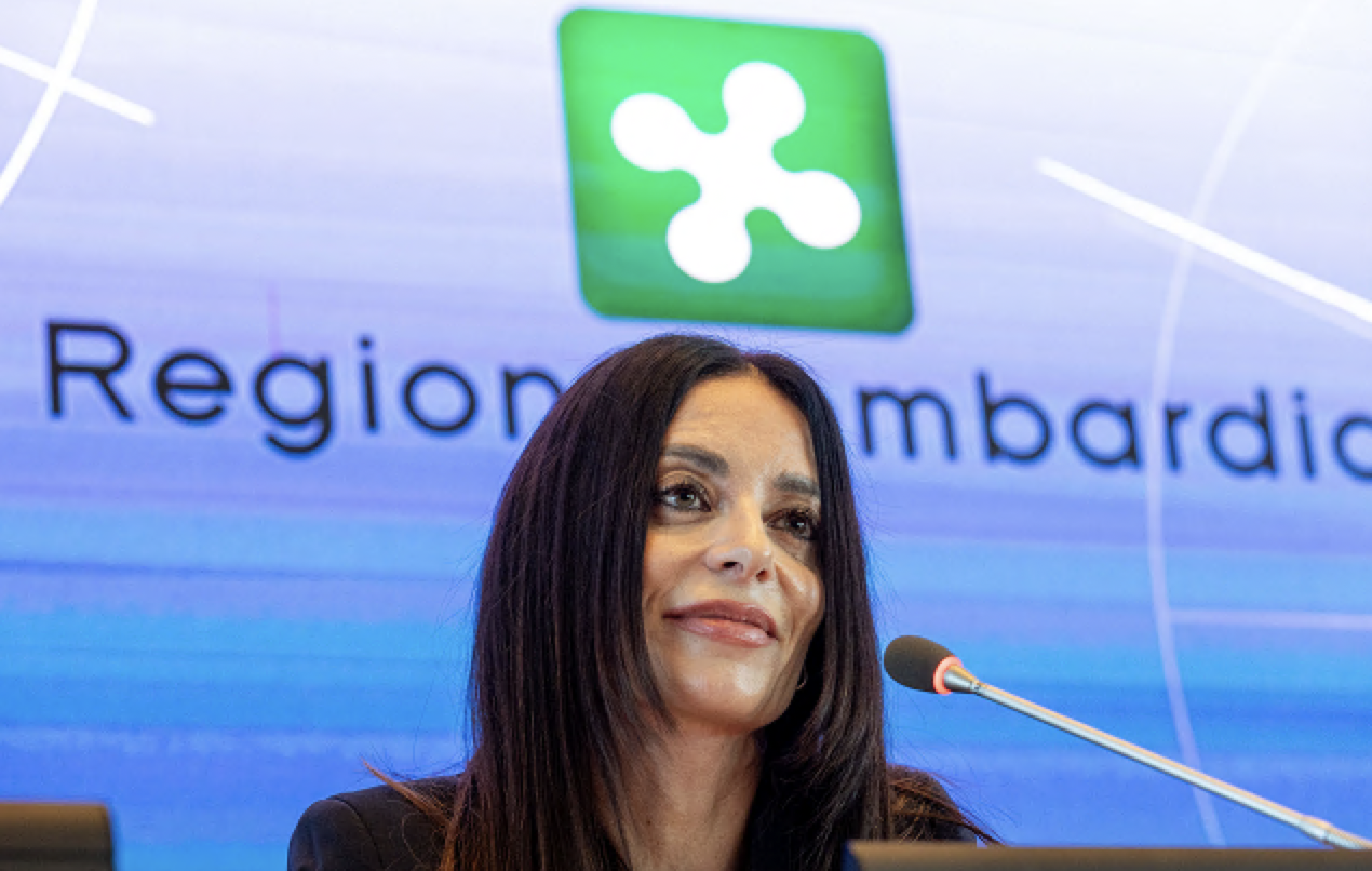 “Con le sorelle Meloni ci stimiamo, non so quanto abbia influito. Valuto la tessera di Fdi”: Debora Massari nuova assessora a Turismo, Moda e Marketing “Con le sorelle Meloni ci stimiamo, non so quanto abbia influito. Valuto la tessera di Fdi”: Debora Massari nuova assessora a Turismo, Moda e Marketing