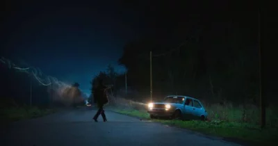 Copertina di Il Mostro – La serie Neflix. Dopo 40 anni la storia che incarna il male nella sua essenza è ancora irrisolta. Stefano Sollima: “Non so chi possa essere, ci sono cose che vorrei non aver mai visto”