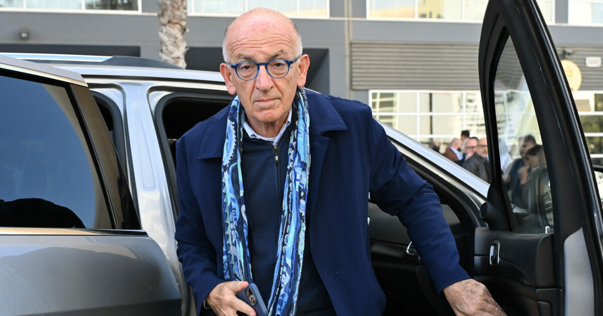 Separazione carriere, Sisto: “Saremo noi a chiedere il referendum”. Giovedì l’ultimo ok al Senato, la destra festeggia in piazza Separazione carriere, Sisto: “Saremo noi a chiedere il referendum”. Giovedì l’ultimo ok al Senato, la destra festeggia in piazza