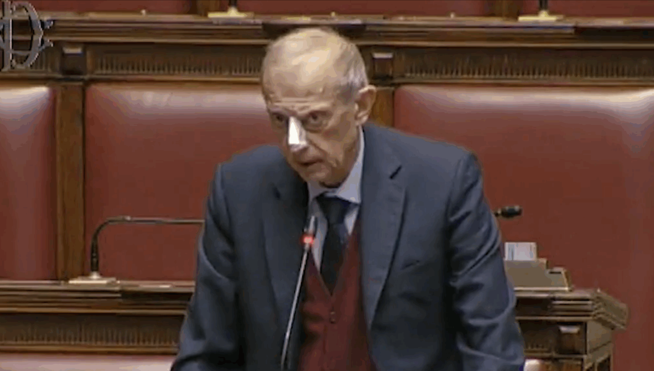 caso fiano fassino alla camera chi non si allinea viene aggredito inaccettabile da Ilfattoquotidiano.it caso fiano fassino alla camera chi non si allinea viene aggredito inaccettabile