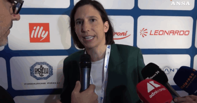 Copertina di Ex Ilva, Schlein: “Serve nazionalizzazione temporanea per accompagnare il processo di decarbonizzazione” – Video