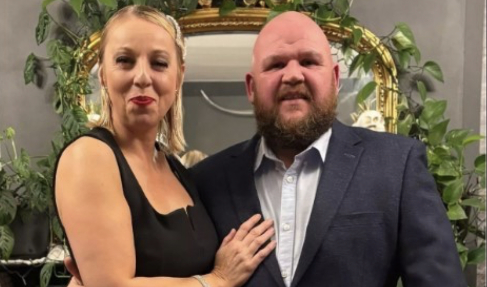 mio marito mi ha stretto il seno mentre facevamo sesso e si 232 accorto di qualcosa di strano mi ha salvata dal cancro la storia di samantha jones da Ilfattoquotidiano.it mio marito mi ha stretto il seno mentre facevamo sesso e si 232 accorto di qualcosa di strano mi ha salvata dal cancro la storia di samantha jones