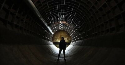 Copertina di La Svizzera stanzia oltre un miliardo di dollari per ammodernare i suoi bunker. Ogni cittadino ha un posto segreto riservato