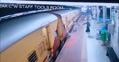 Copertina di Scivola tentando di salire su un treno movimento: attimi di terrore per una passeggera – Video