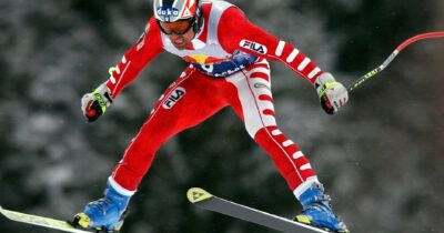 Copertina di Kristian Ghedina: tra me e Tomba il più forte era Gianluca Vacchi