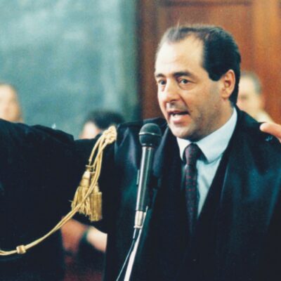 Copertina di Separazione delle carriere, Di Pietro: “Referendum, farò campagna per il sì”