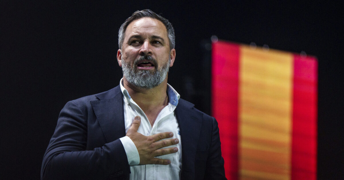 Spagna, Vox e i fondi pubblici dirottati alla fondazione: “Spese opache”. Bufera interna all’estrema destra Spagna, Vox e i fondi pubblici dirottati alla fondazione: “Spese opache”. Bufera interna all’estrema destra