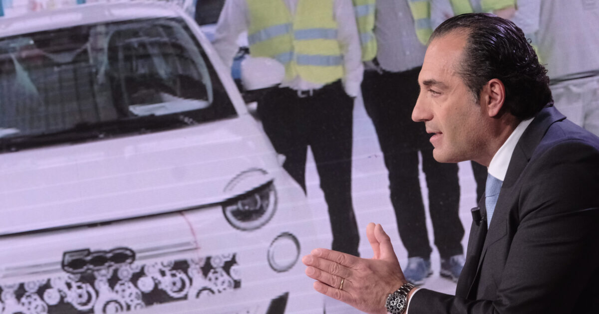 Stellantis aumenta i ricavi ma affonda in Borsa: cosa preoccupa gli azionisti Stellantis aumenta i ricavi ma affonda in Borsa: cosa preoccupa gli azionisti