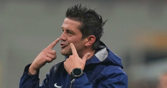 “Non mi interessa il rumore dei nemici, non li ascolto. Ora mi diverto io”: Chivu continua a ignorare Conte e alza la voce