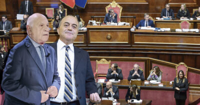 Copertina di Separazione delle carriere, Meloni realizza il sogno di Silvio, ma  Nordio ammette: “Ci sono perplessità”