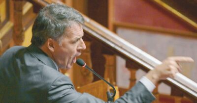 Copertina di Separazione delle carriere, stampella dai centristi. Pd e M5S bisticciano