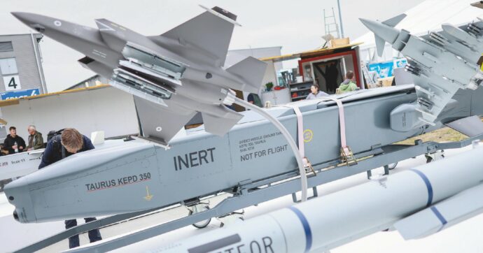 Banca etica: i fondi sostenibili preferiscono fare soldi con le armi