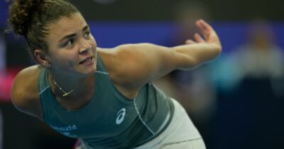 Copertina di Wta Finals 2025, Paolini contro Sabalenka e Gauff: così l’azzurra sfida le giganti del tennis | Girone, rivali, orari tv