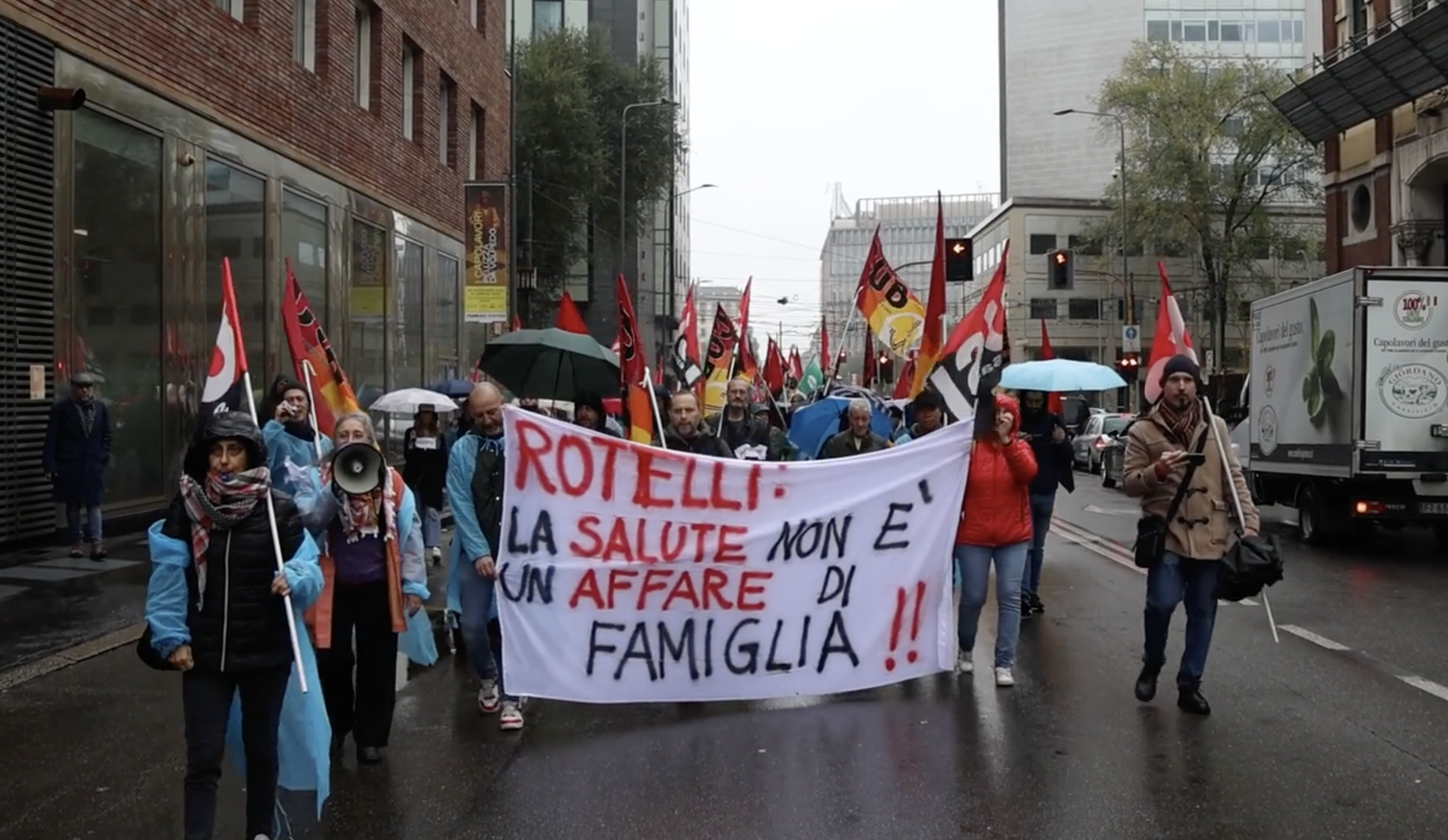 ospedale san raffaele di milano la protesta dei lavoratori si pensa solo al profitto e non alla salute pubblica da Ilfattoquotidiano.it ospedale san raffaele di milano la protesta dei lavoratori si pensa solo al profitto e non alla salute pubblica