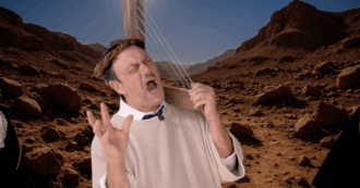 Copertina di Crozza-Salvini come Gesù: la reazione del ministro allo stop della Corte dei Conti al Ponte sullo Stretto