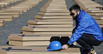 Copertina di “Il collega di mio marito singhiozzava e mi disse: è stato solo un attimo”. I morti sul lavoro raccontati dai familiari: “È ora di chiamarli omicidi”