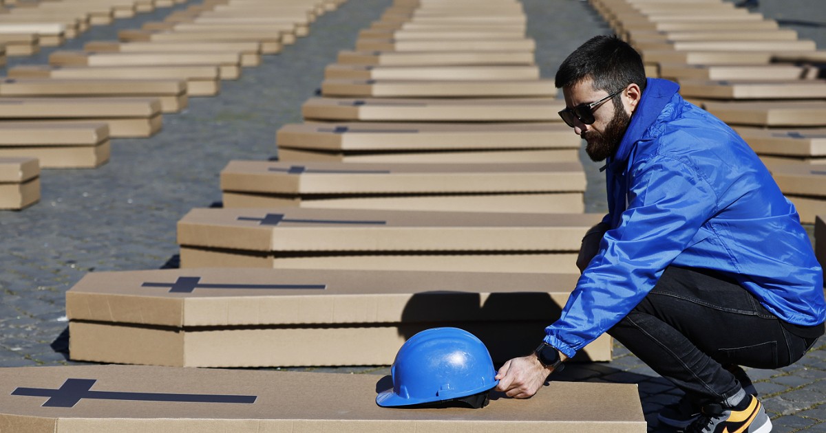 il collega di mio marito singhiozzava e mi disse 232 stato solo un attimo i morti sul lavoro raccontati dai familiari 200 ora di chiamarli omicidi