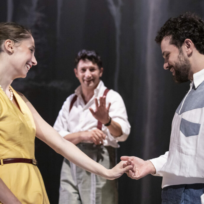 Cinismo, ambizione e sete di denaro sulle vittime della guerra: dopo 52 anni “Erano tutti i miei figli” di Arthur Miller ci insegna che nulla è cambiato (né cambierà)