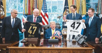 Copertina di Giovanni De Luna: Agnelli-Elkann, difficile paragone, come tra Juve e Stellantis