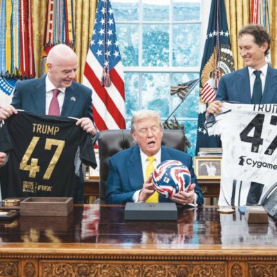 Copertina di Giovanni De Luna: Agnelli-Elkann, difficile paragone, come tra Juve e Stellantis