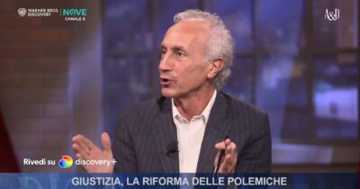 Copertina di Travaglio ad Accordi&Disaccordi: “Sorteggio del Csm? Il vero cancro è la quota di politici, per loro c’è il listino bloccato”