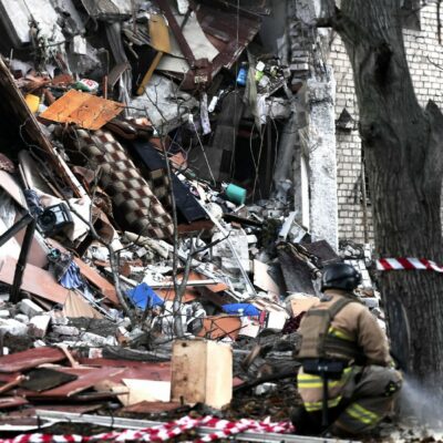 Copertina di “Avanzata costante dei russi a ottobre” Missili, no di Trump