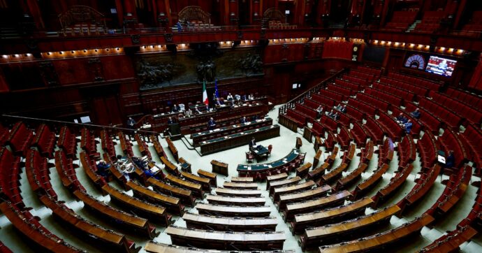 Elezioni, settimana corta delle Camere: lavorano due giorni