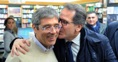 Copertina di Chiesti i domiciliari per Totò Cuffaro e il deputato di Noi moderati Saverio Romano. Sotto inchiesta per appalti truccati nella sanità