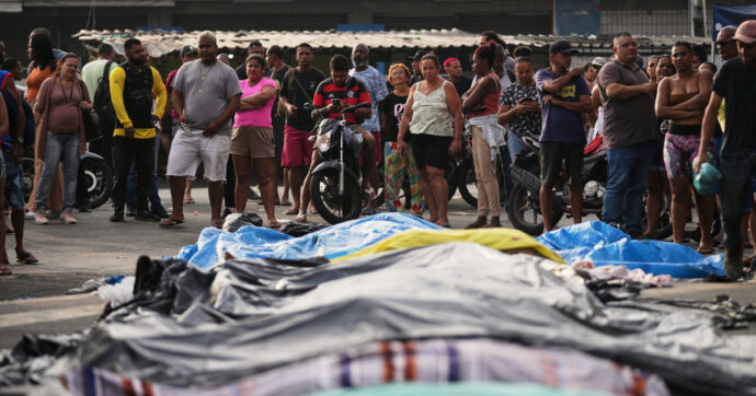 Brasile, 115 dei 117 morti nel blitz anti-narcos di Rio de Janeiro non erano indagati nell’inchiesta sul Comando Vermelho