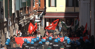 Copertina di Nuova contestazione a Fiano (e Bernini) a Ca’ Foscari: “Negano il genocidio di Israele” – Video