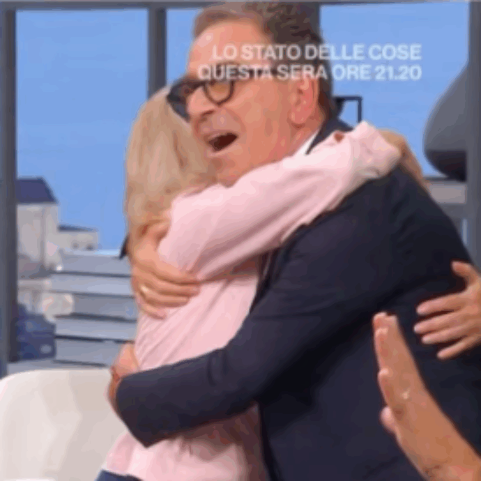 “Sei sapiosessuale anche tu?”: la confessione di Cinzia Tani in diretta, poi l’abbraccio con Pino Strabioli