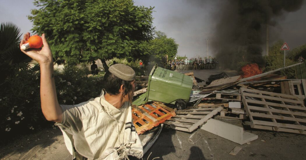 Cisgiordania nella morsa dei coloni gangster. E l’impunità è garantita per legge